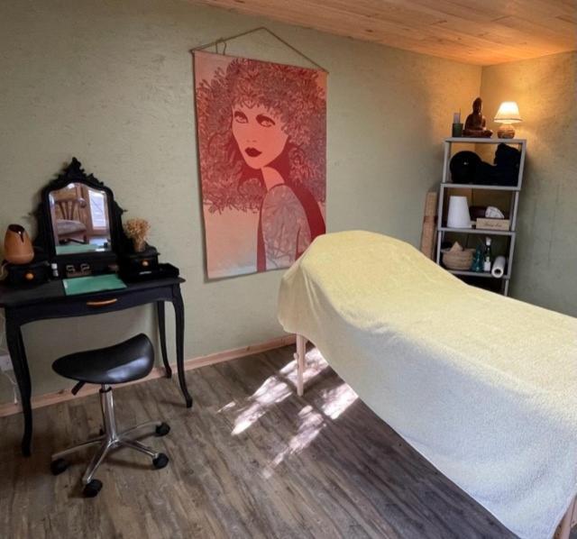 Instant Zen Bed & Breakfast Saint-Vivien-de-Medoc Bagian luar foto