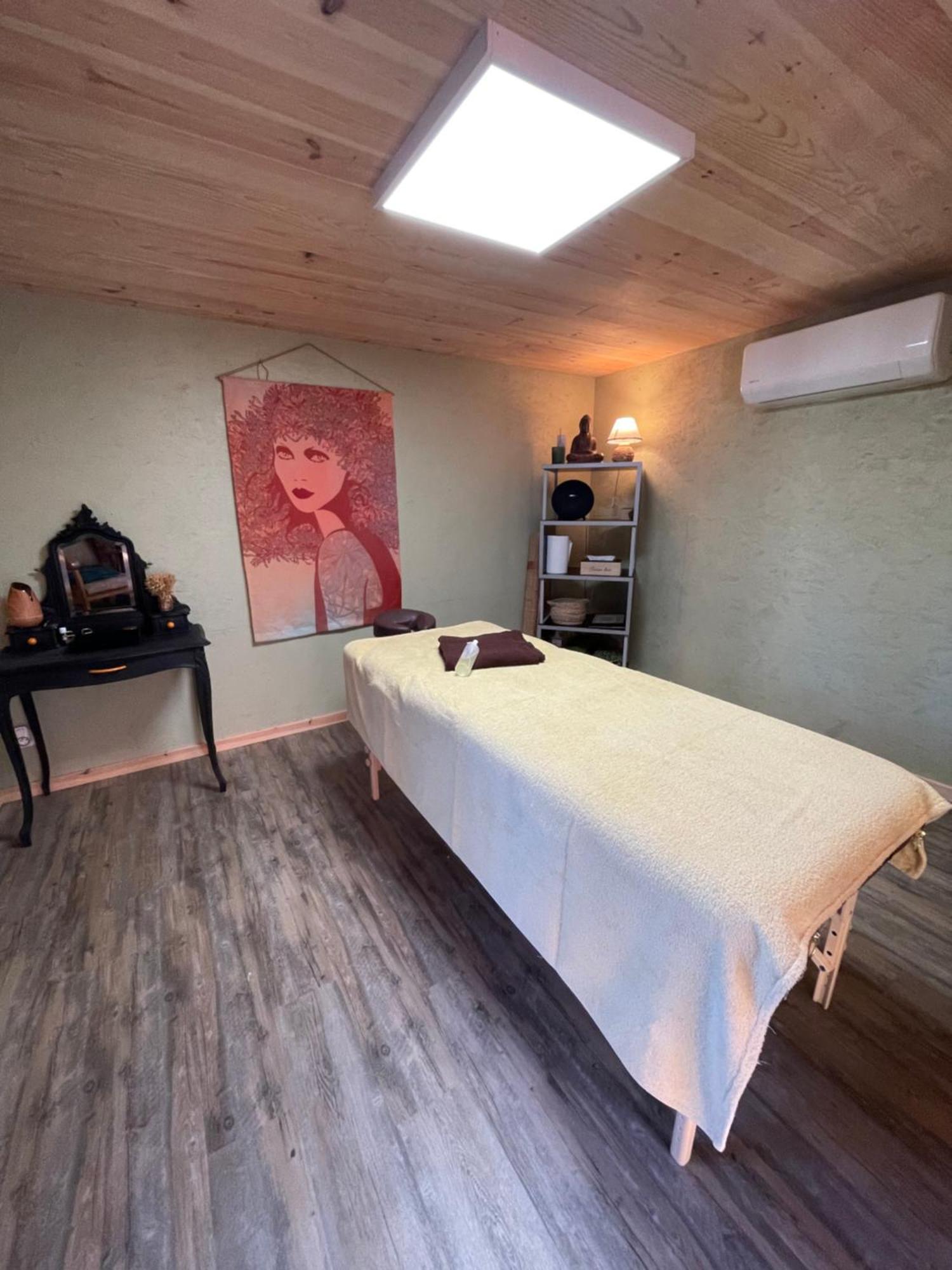 Instant Zen Bed & Breakfast Saint-Vivien-de-Medoc Bagian luar foto