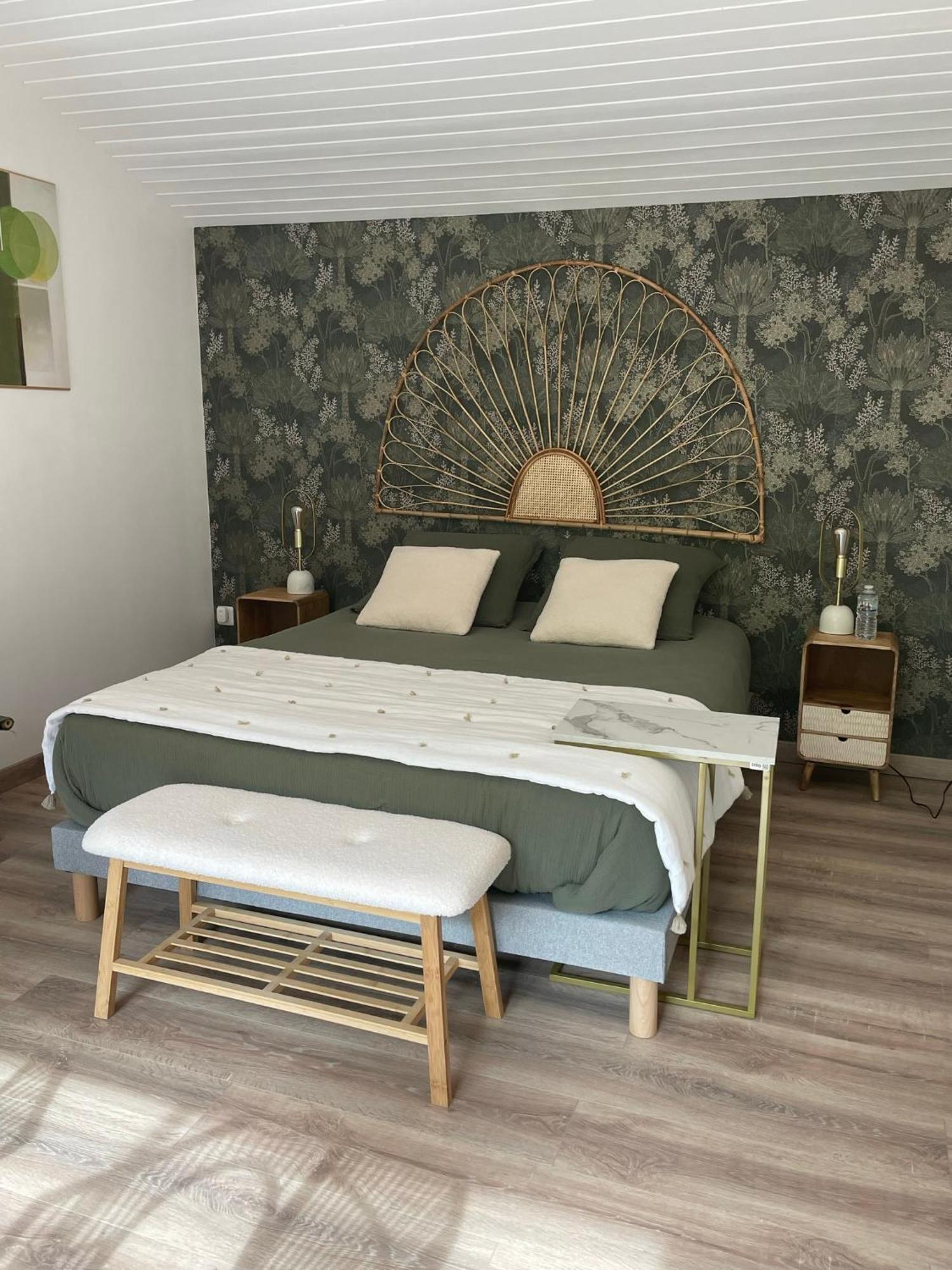 Instant Zen Bed & Breakfast Saint-Vivien-de-Medoc Bagian luar foto
